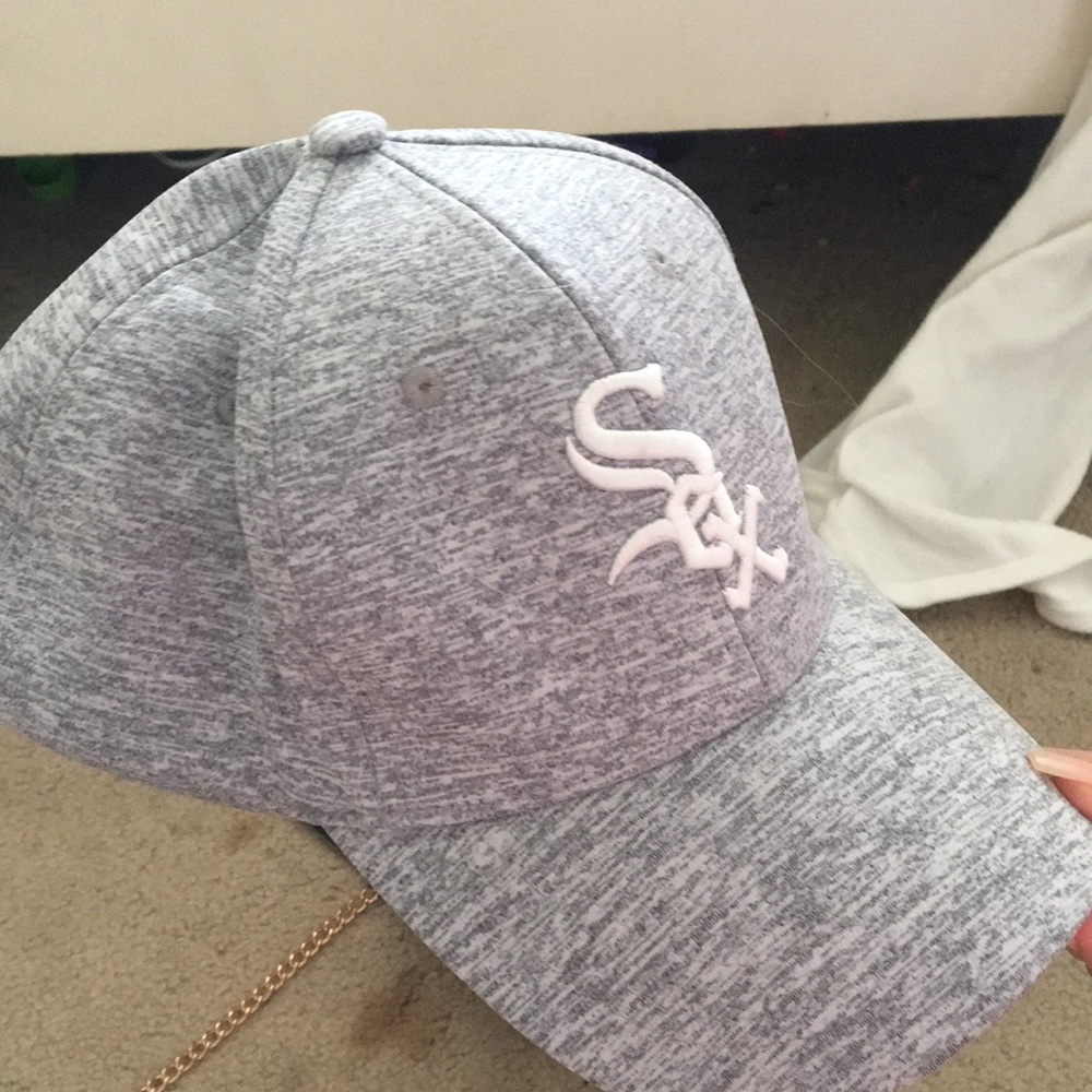 White Sox hat